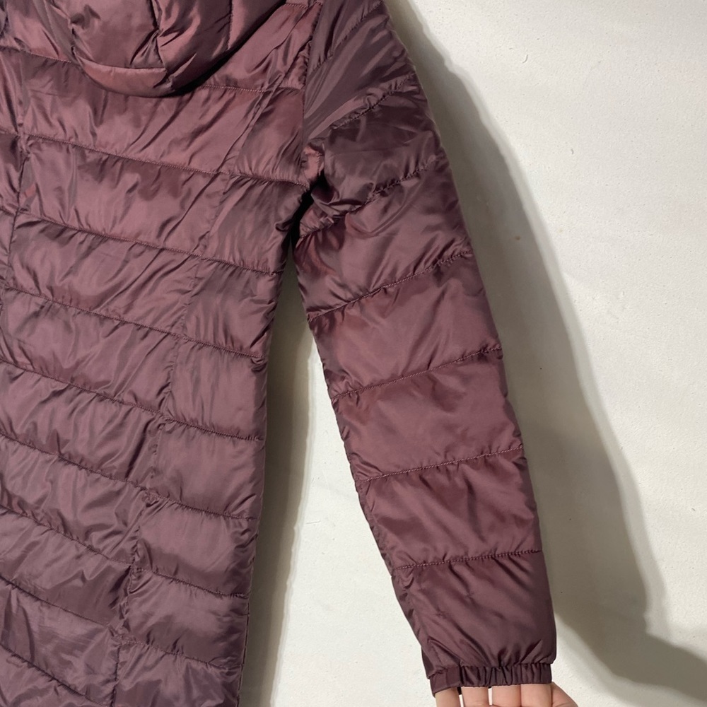 Reitman’s Long Burgundy Quilted Puffer Jacket With Hood XS - Picture 12 of 13